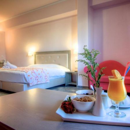 Solimar Dias Hotel Ретимно Екстериор снимка