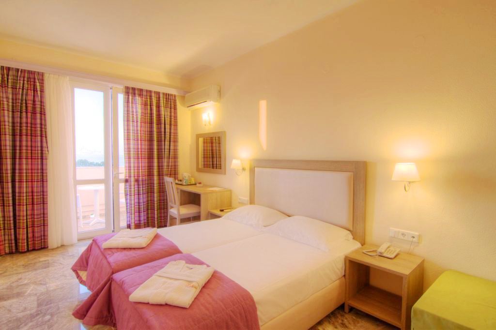 Solimar Dias Hotel Ретимно Екстериор снимка