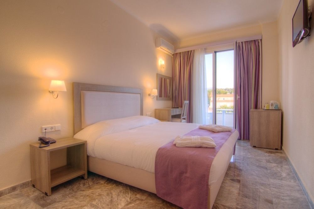 Solimar Dias Hotel Ретимно Екстериор снимка