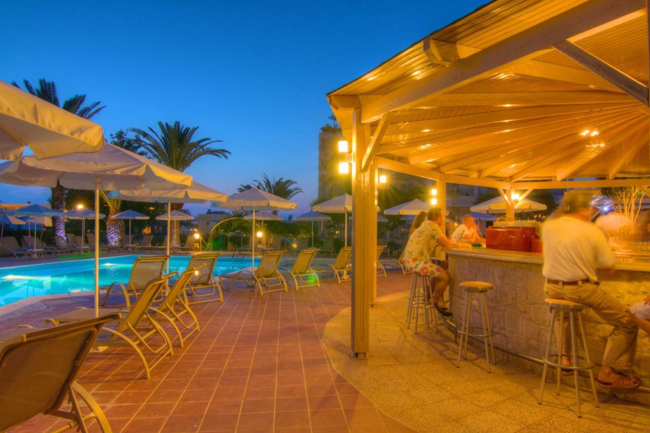 Solimar Dias Hotel Ретимно Екстериор снимка